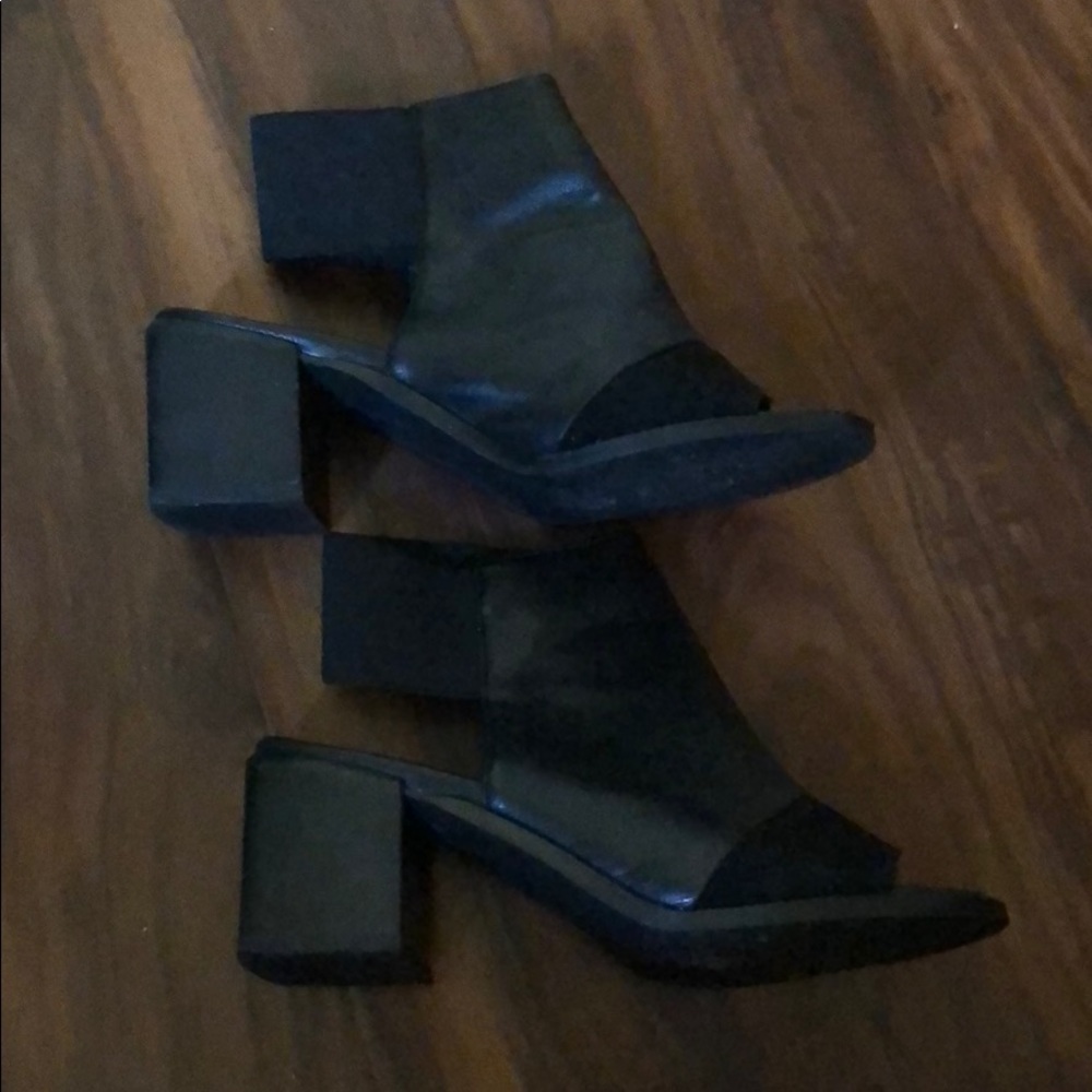 Black leather open toe/heel block heels UO